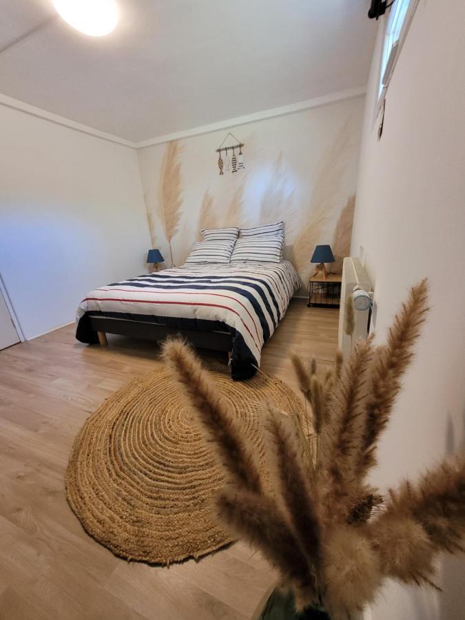 Sur Les Bords De Loire Apartment Монлюис-сюр-Лоар Екстериор снимка
